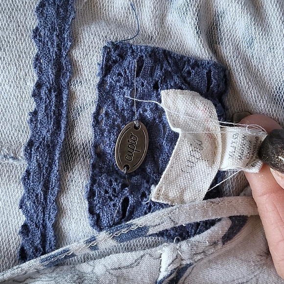 Cupio Hooded Long sleeve shirt - Picture 4 of 4